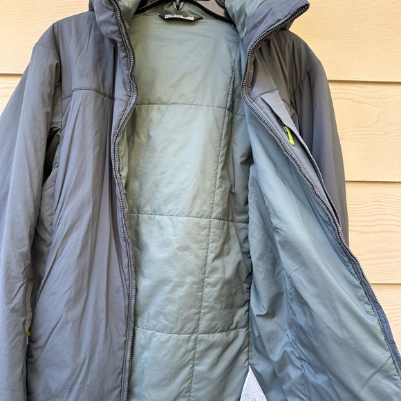 Arc'teryx Proton LT Hoody - Picture 16 of 16